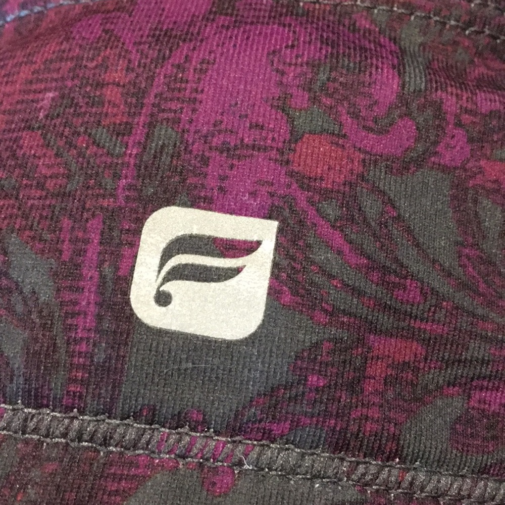 Fabletics Sports Bra - Picture 4 of 5